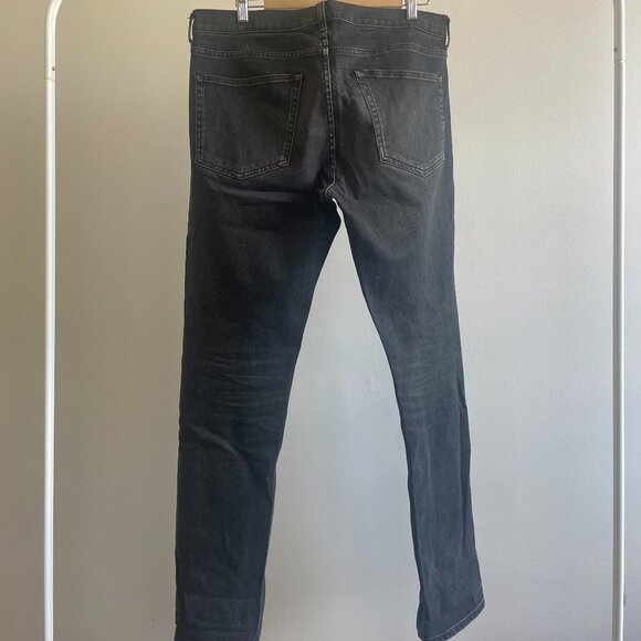 Everlane - Slim Fit - faded black denim - 35/34 - Picture 2 of 4